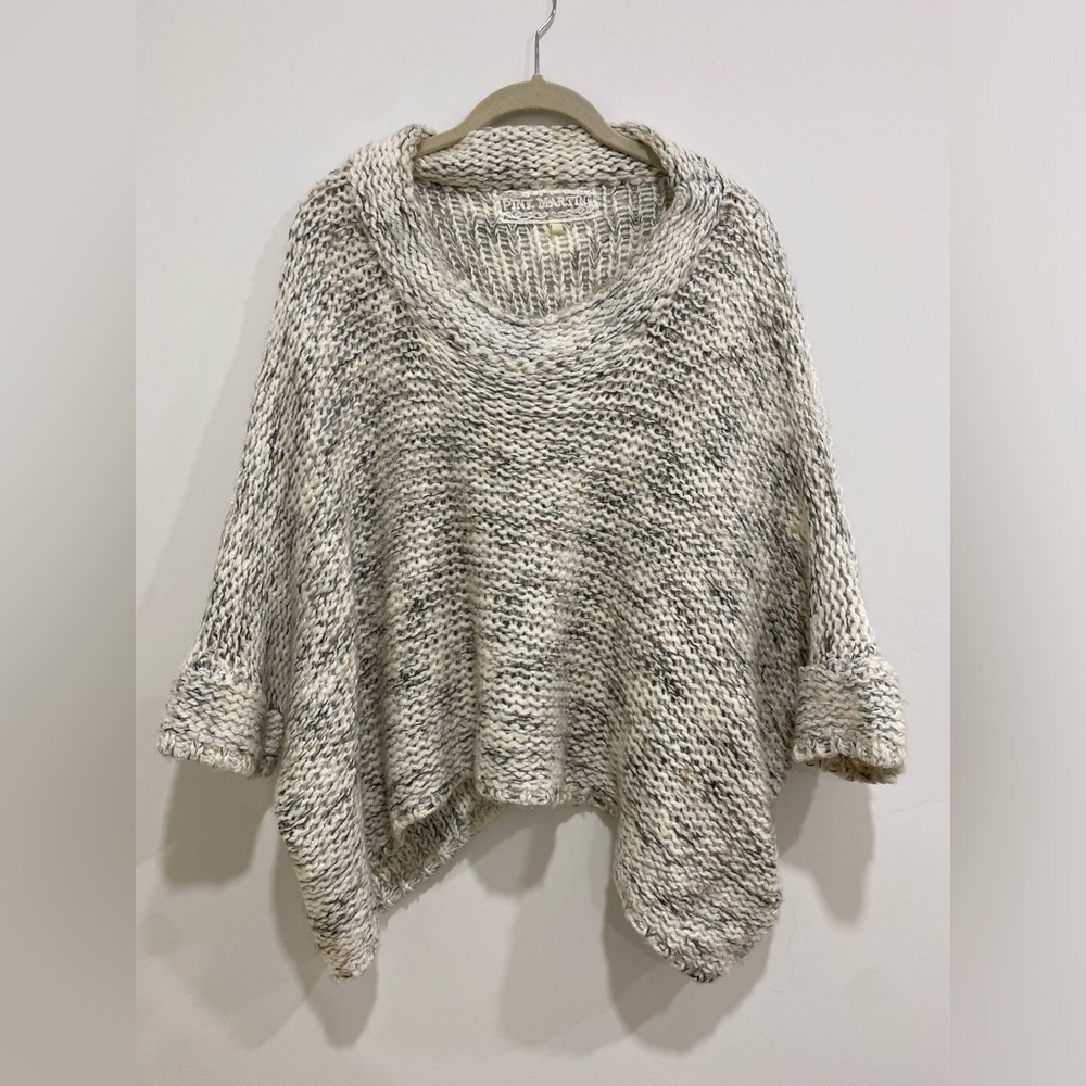 Cozy Knit Sweater - Gray